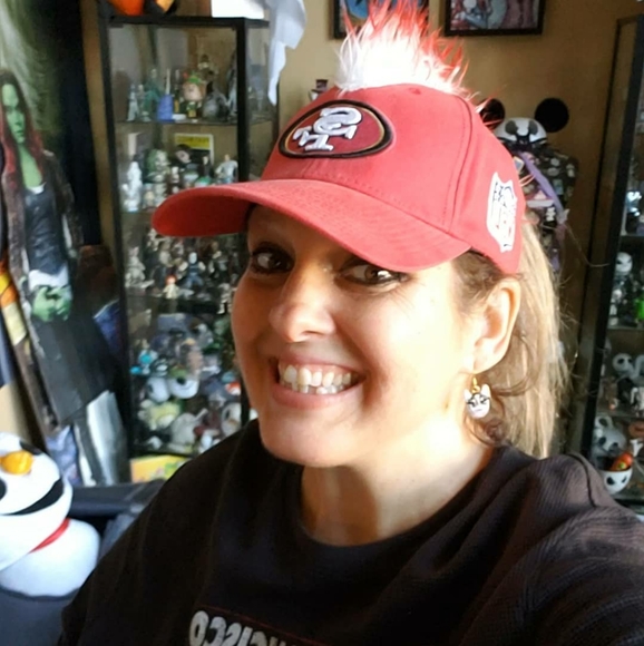 Meet your Posher, Amy - Picture 6 of 8